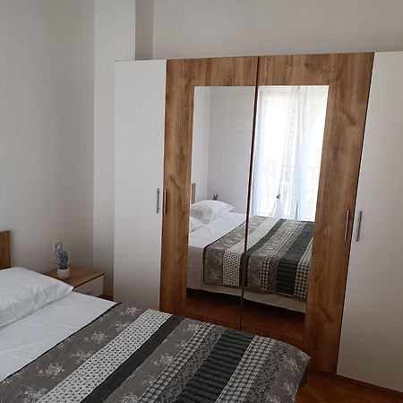 Apartmani Mira Split Exterior foto